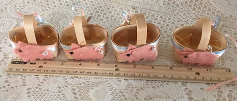 Lot of Four Little Pig Vintage Two Inch Favor Baskets Cover