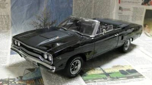 1:18 GMP 1970 Plymouth Road Runner Cabriolet, Nero Limitato 1/1250 - Foto 1 di 8