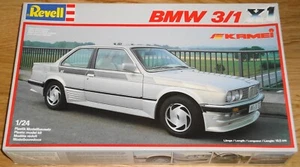 Revell KAMEI BMW 3/1 X1 1:24 sealed inside - Bild 1 von 11