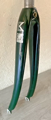 KESTREL EMS CARBON FORK 700C THREADED ONE INCH STEERER 173 MM LENGTH 570 GRAMS - Image 1 of 4