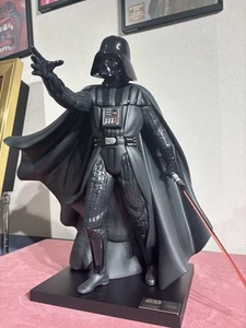 Statua porcellana LLADRO Darth Vader edizione limitata 504 statuina Star Wars #05 - Foto 1 di 10