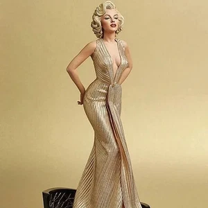 Marilyn Monroe 40cm PVC Statue Figurine Hollywood Icon Decorative Decor Item - Picture 1 of 12