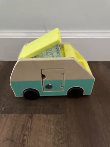 Lovevery Free Spirit Kleinkind Holz Wohnmobil - Bild 1 von 5