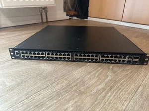 Extreme Networks Switch 71G21K2L2-48P 48xPoE 10/100/1000 2xSFP 10G 2xQSFP 40G - Bild 1 von 2