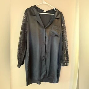 Intimate Affair Vintage schwarze Bluse Damen große Knopfleiste Spitzenärmel Whimsygoth - Bild 1 von 8