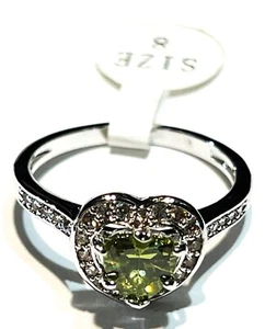 Fragrant Jewels ring Mystic Heart shaped Peridot zirconia w clear halo size 8 - Picture 1 of 8