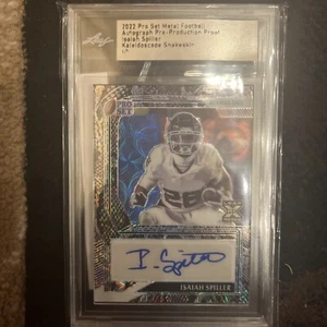 2022 ISAIAH SPILLER Pro Set Metall Fußball Auto Kaleidoskop schlangenhautfest 1/1 - Bild 1 von 2