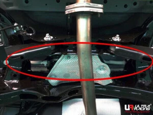 Ultra Racing Rear Anti-Roll Bar for 10-18 MAZDA 3 (BL) (BM) 2.0/ 6 (GJ) 2.5 2.2D - Foto 1 di 12