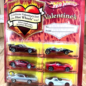 Hot Wheels 2007 San Valentino 6 Pack 1:64 Diecast Car Set - Plymouth Superbird - Foto 1 di 9
