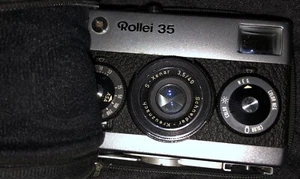 Vintage Rollei 35 Camera With Leather Case - Picture 1 of 8