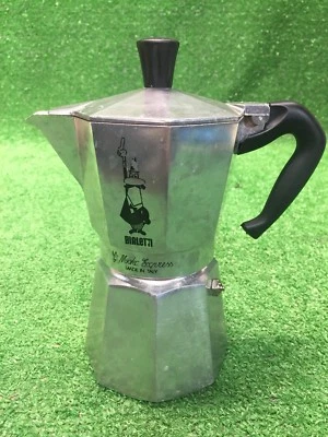 BIALETTI Moka Express Estufa Espresso Cappuccino Latte Maker Italia  Foto 1 de 4