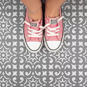 Daphne Tile Stencil - Durable & Reusable Mylar Stencils - Picture 1 of 5
