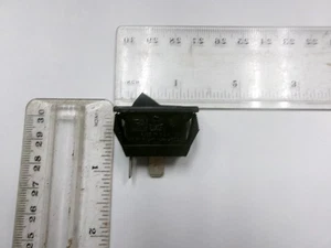 2 PINS ON/OFF SWITCH 15A-120VAC 10A-240VAC 1HP-120-240VAC MADE IN USA CALLIE-36 - Picture 1 of 3