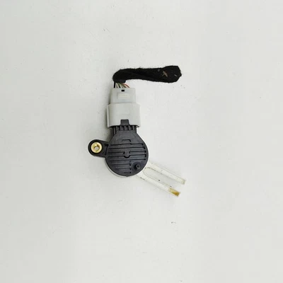 CHEVROLET MALIBU MK9 Brake Pedal Sensor 13597422 1.5 Petrol 122kW 2024 32598336 - Image 1 of 4