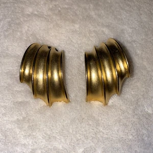 Vintage Hoop Earrings Gold Tone Textured - Picture 1 of 6