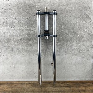 Kustom Kruiser Chopper Forks 26 in 1 1/8 in Threadless Cruiser Dyno Chrome