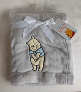 Manta bebé suave gris abrazos Winnie the Pooh Lambs & Ivy Disney 30" x 40" - Imagen 1 de 6