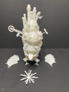 3D Printed Howard's Moving Castle - Picture 1 of 6