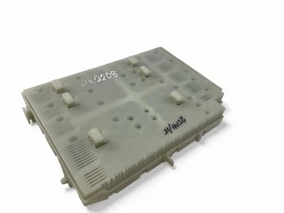 Cassetta fusibili VOLVO V70 III BW 31412971AA 2014 33106082 - Immagine 1 di 4