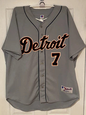 Ivan “Pudge” Rodriguez Detroit Tigers Ahthentic Russell Athletic Jersey 52 Cover