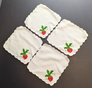 Vtg Linen Set of 4 Ivory White Tea Cocktail Napkins Embroidered Strawberry 7" - Picture 1 of 5