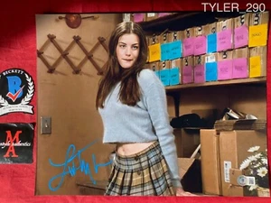 Liv Tyler autographed signed Empire Records 11x14 photo Beckett Corey Steven - Picture 1 of 3