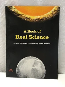 Vtg Children's PB Book Scholastic A BOOK OF REAL SCIENCE TW 763 - Imagen 1 de 3
