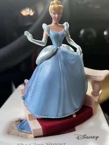Hallmark Christmas Ornament THE GLASS PANTOFFEL Disney 2007 Cinderella - Bild 1 von 10