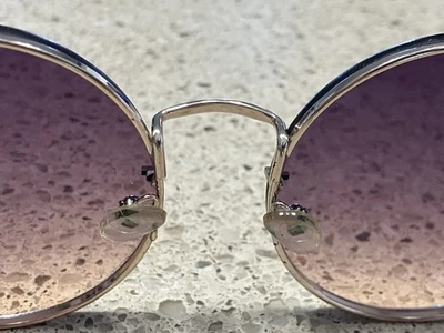 Gafas de sol redondas espejadas Aeropostale lentes moradas Foto 1 de 4