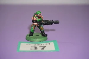 Warhammer 40k Catachan Special Weapon Trooper with Melta Gun Metal - Bild 1 von 3