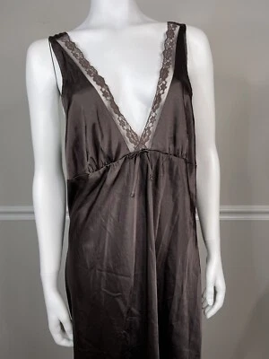 Sexy Camisón Vintage Jones Para Mujer Mediano Encaje Maxi Largo Satinado Chemise Profundo V Foto 1 de 4