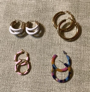 Lot Of 4 Pair Pierced Hoop Earrings  - Picture 1 of 2
