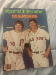 Pete Rose/Carl Yastrzemski 7/19/1982 Sports Illustrated - Picture 1 of 5