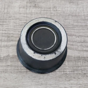 GENUINE MK2 FORD ESCORT CENTER CAP  75 AB 1130BA NEW OLD STOCK RARE NOW - Picture 1 of 4