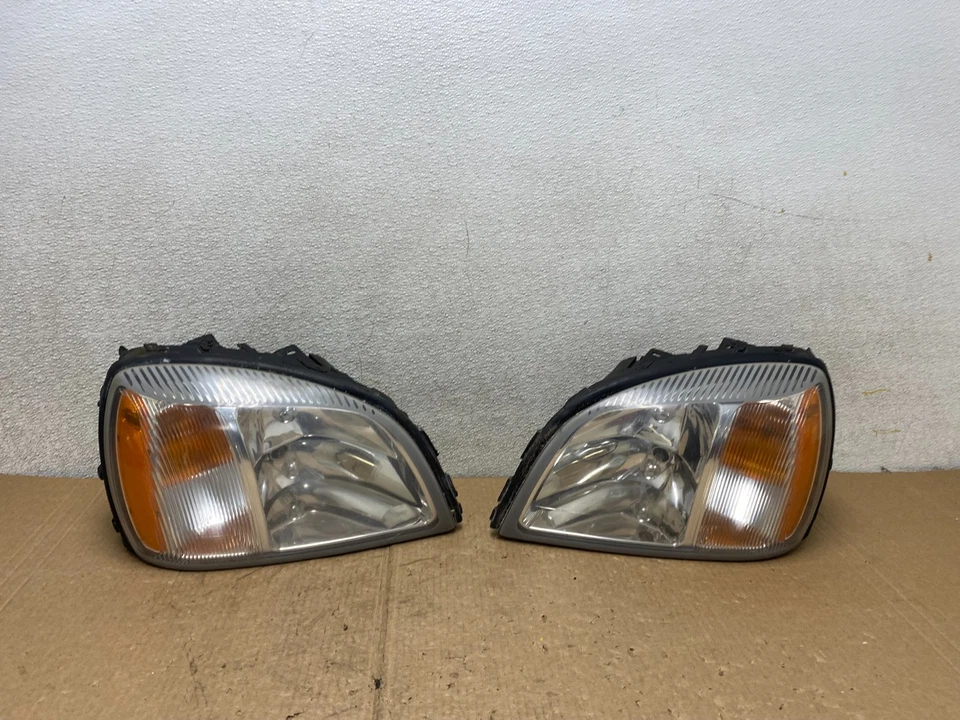 Левые + правые фары для Cadillac Deville 2000–2005 годов от оригинального производителя V2976 DW - Изображение 1 из 4