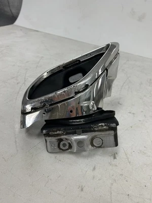 2015-2019 LEXUS RC300 RC350 左球杆 EXHAUST MUFFLER 管头加热盾原始设备制造商 — 第 1/4 张图片