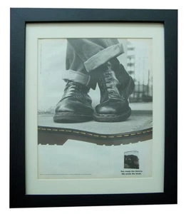 DR MARTENS + BOTAS + CLÁSICO ENMARCADO RARO ANUNCIO ORIGINAL 1999 + PÓSTER + ENVÍO RÁPIDO AL MUNDO - Imagen 1 de 7