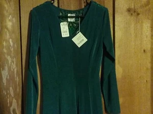 Women's Green V-Neck Long Sleeve Embroidered Back Dress Size S Together Vintage - Picture 1 of 5