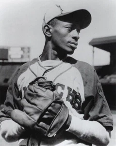 SATCHEL PAIGE Kansas City Monarchs Indians Glossy 8 x 10 Photo Poster Man Cave - Picture 1 of 1