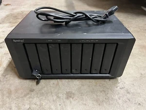 Synology DS1817+ 8 Bay NAS (Diskless) - For parts/not working - Photo 1/1