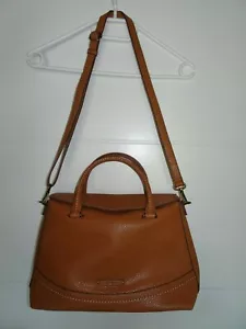 Esprit Tasche Handtasche Umhängetasche Cognac - Bild 1 von 4