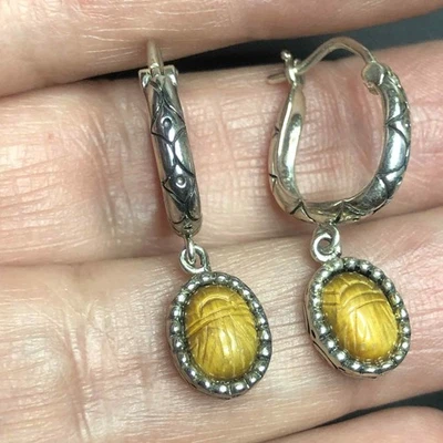 8341 Sterling silver 925 Tiger's eye scarab dangle hoop Earrings 4.21 grams - Image 1 of 2