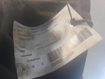 Used Automatic Transmission Assembly fits: 2011 Kia Sorento AT 3.5L AWD from 06/ - Imagem 1 de 4