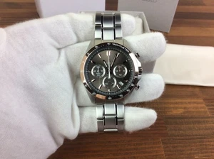 Seiko Spirit SBTR026 Chronograph Quartz Men's Watch New + Box & Paper's - Picture 1 of 23