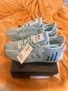 Adidas NMD R1 V2 GS Boys Shoes - Picture 1 of 11