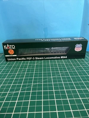 ¡Nuevo! N-Scale Kato 126-0401 UP FEF-3 Steam Loco #844 DC $ 299,00 Hacer oferta Foto 1 de 4