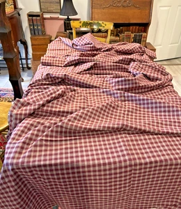 SCHÖNER DUNKELROTER HERITAGE STOFF - AUS FILM, "BOLDEN", 8+ YARDS, 45" BREIT - Bild 1 von 4