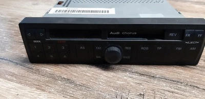 Audi Chorus M4 Radio – 4B0 035 152 B - Bild 1 von 4