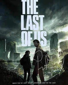 PEDRO PASCAL HANDSIGNIERTES THE LAST OF US 8x10 FOTO - Bild 1 von 1