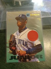 1995 SkyBox E-Motion Ken Griffey Jr. #77  Seattle Mariners